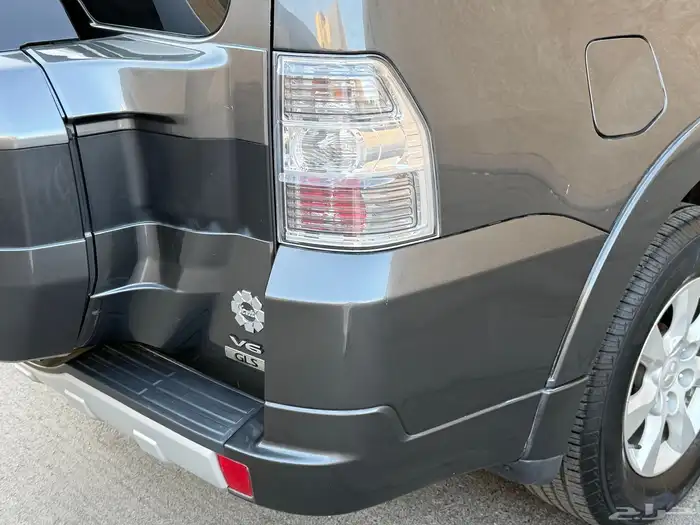 باجيرو 2020 GLS 15