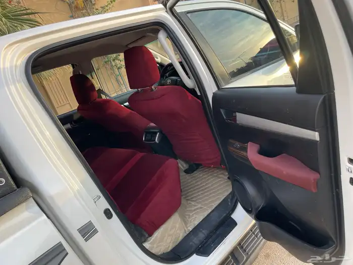 تويوتا هايلوكس SRS 2016 سعودي 12