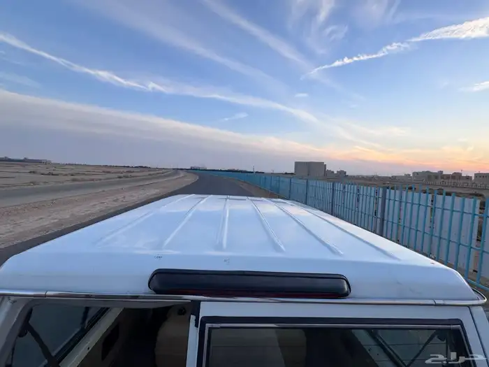 جيب ربع تويوتا 2011 ابيض للبيع 16