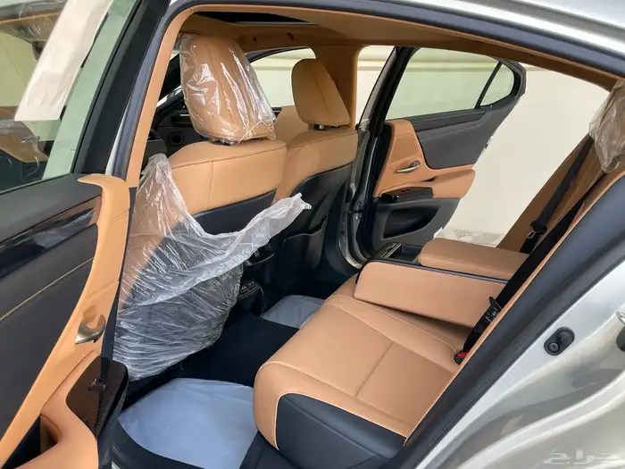 لكزس بحالة الوكالة 57