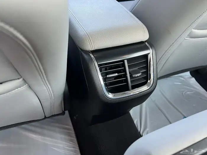 فورد تورس 2021 امبيانتي سعودي نظيفة جدا 12