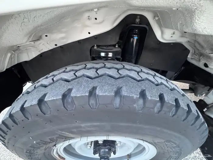 جيب ربع تويوتا 2011 ابيض للبيع 35