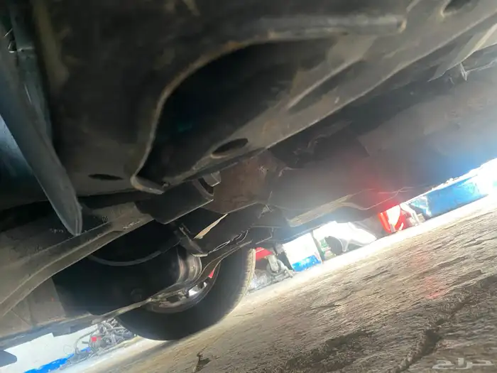 كراون فيكتوريا 2004 32