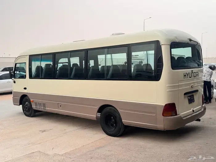 باص هونداي كونتي 2015 ديزل 30 راكب 5