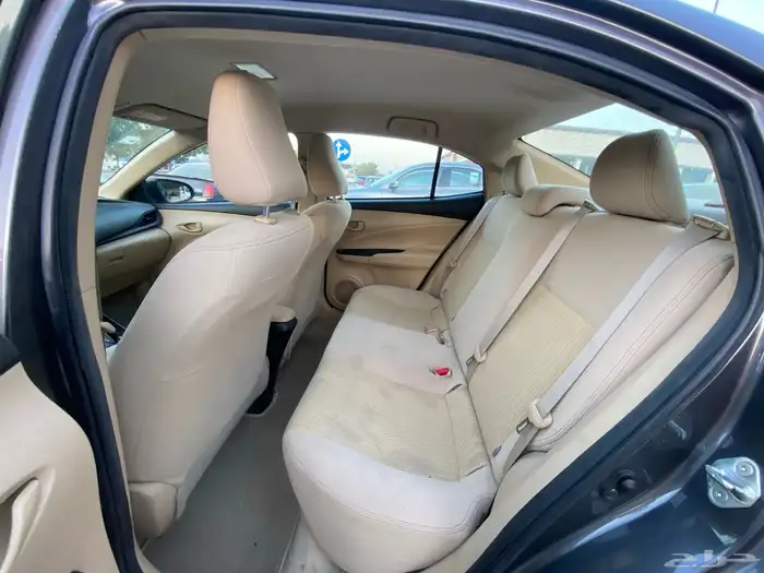 تويوتا يارس موديل 2022 نظيف عرض خاص لايفوتك 13