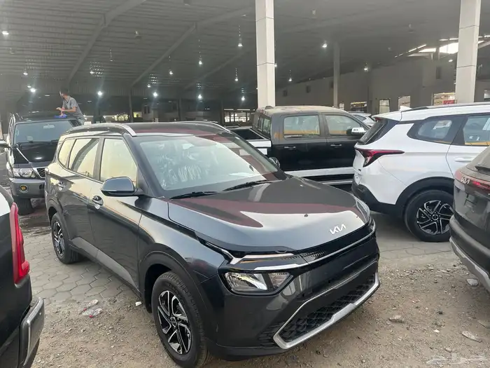 كيا كارينز ستندر موديل 2025 كاش اقساط 5