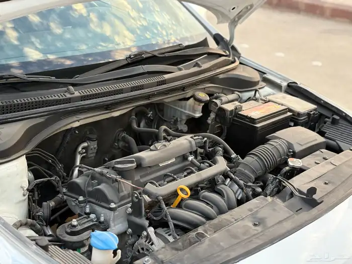 للبيع هيونداي اكسنت 2020 ابيض 24