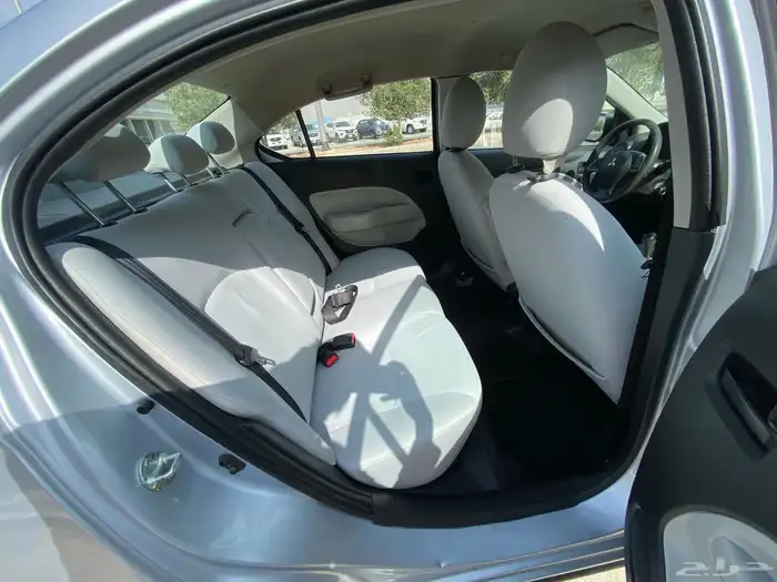 ميتسوبيشي اتراج 2021 سياره نظيف للمستخدم 10