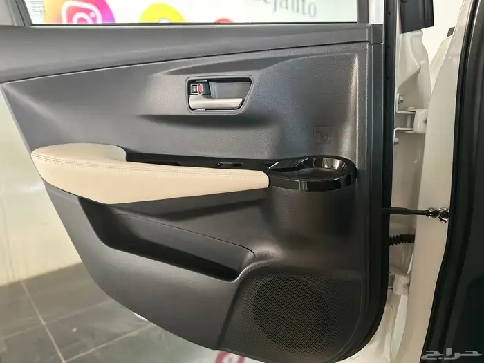 تويوتا يارس واي اكس 2026 14