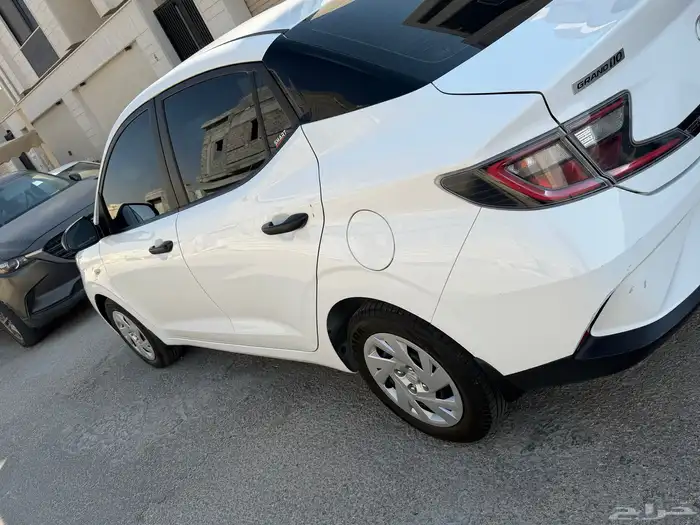 هونداي اي تن 2025 4