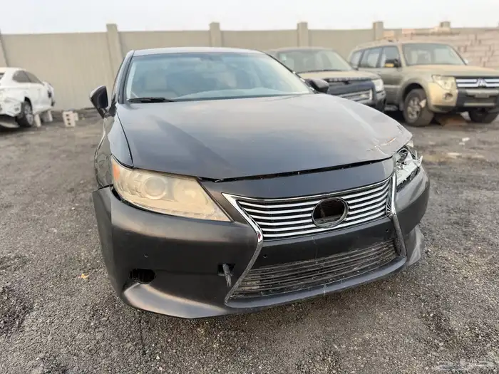 لكزس ES350 تشليح قطع غيار فقط 3