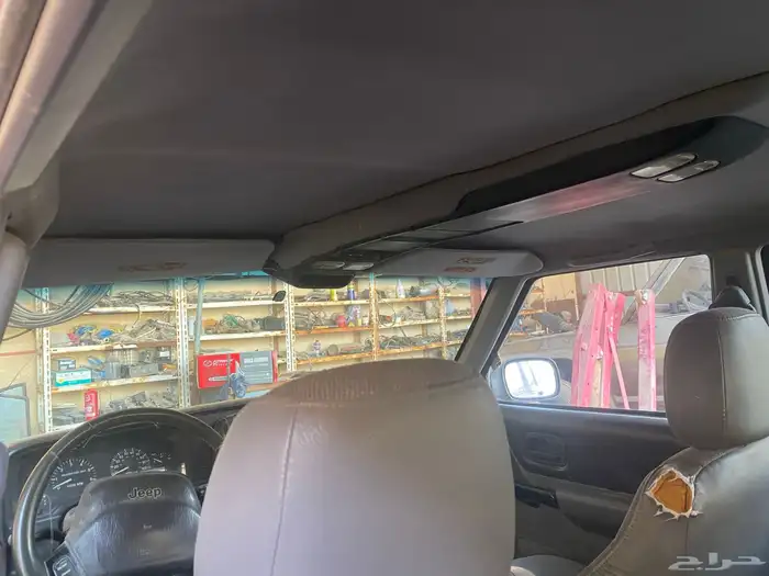 للبيع شيروكي 1998 8