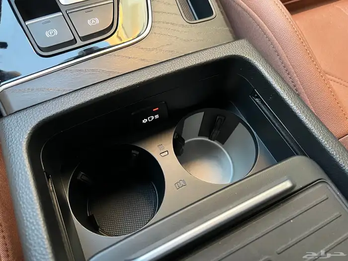 AUDI Q5 2023 S line سماكو بلاك اديشن 47