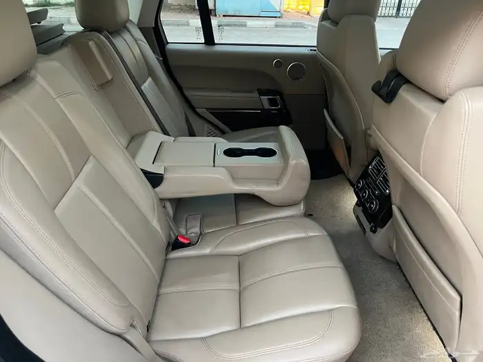 رنج روفر ( فوج ) الموديل 2016 نظيف 39