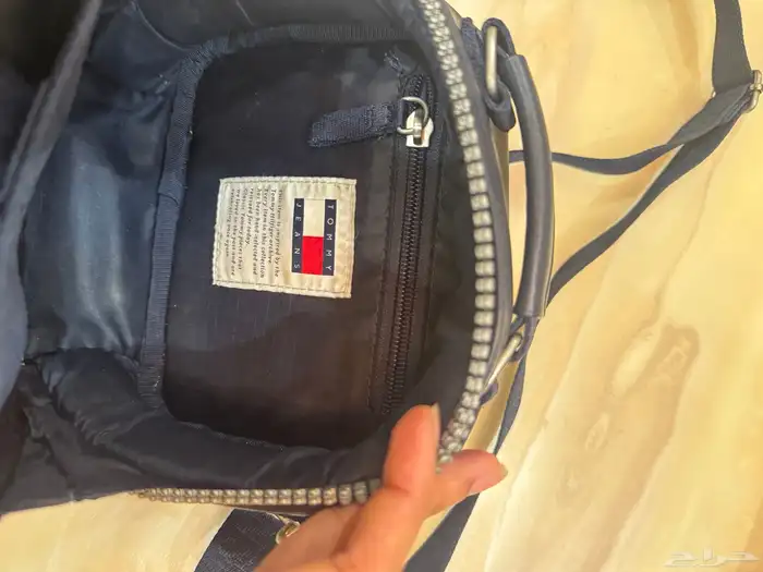 شنطة من تومي 2