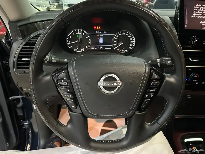 نيسان باترول بلاتينيوم موديل 2024 فل كامل 8 سلندر 5