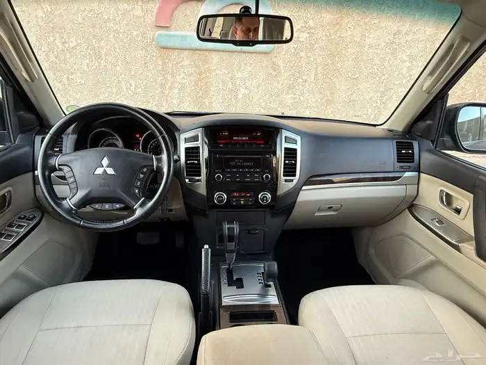 باجيرو 2020 GLS 26