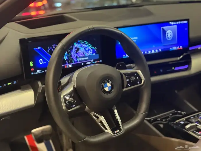 بي ام دبليو 520 2024 14