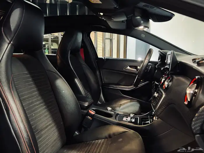 مرسيدسA45 2015 AMG (عرض خاص) 9