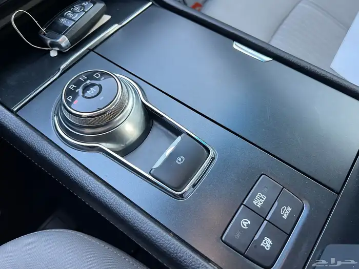 فورد تورس 2021 امبيانتي سعودي نظيفة جدا 24