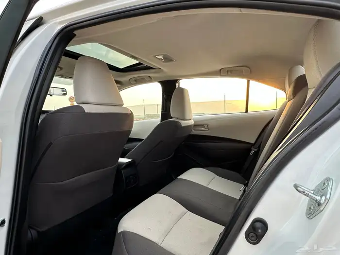 تويوتا كورولا 1.5 فل كامل 2021 12