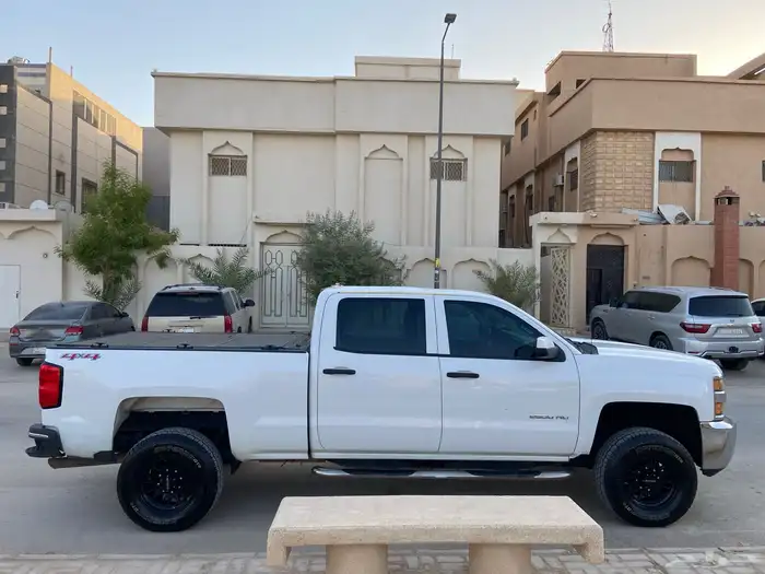 سلفرادو 2015 .. hd2500 5