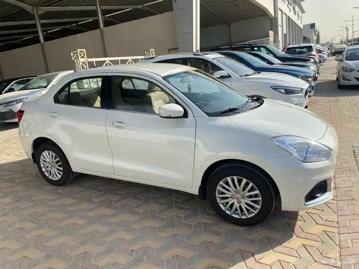 سوزوكي ديزاير فل 2023 متوفر مجموعة نظيف 16