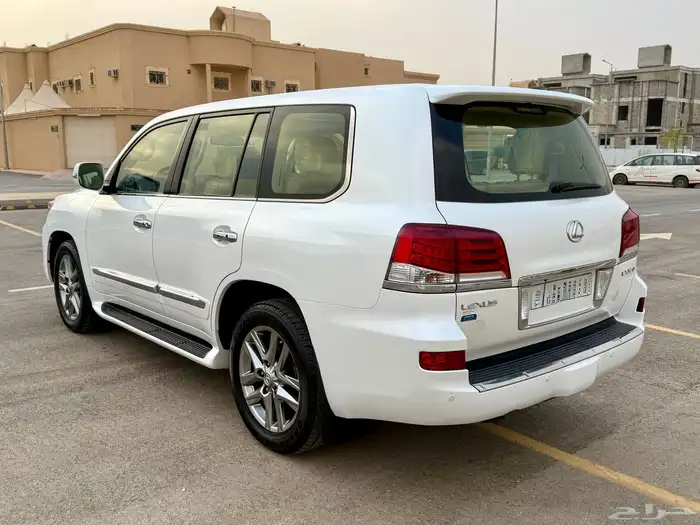 جيب لكزس 2013 DD مخزن شبة جديد 4