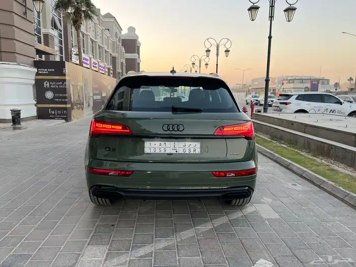 AUDI Q5 2023 S line سماكو بلاك اديشن 9