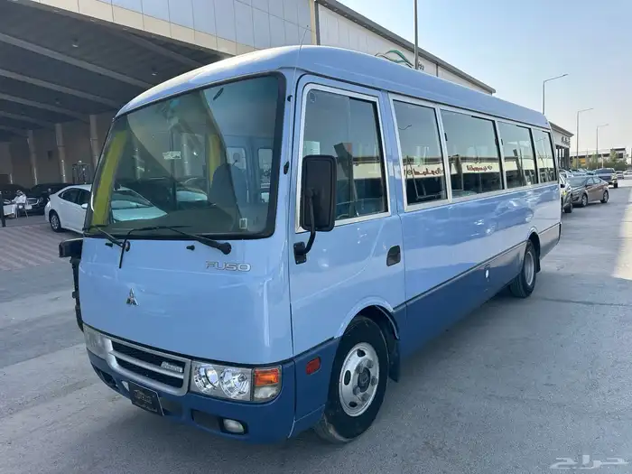 ميتسوبيشي باص روزا موديل 2015 ديزل 30 راكب 1