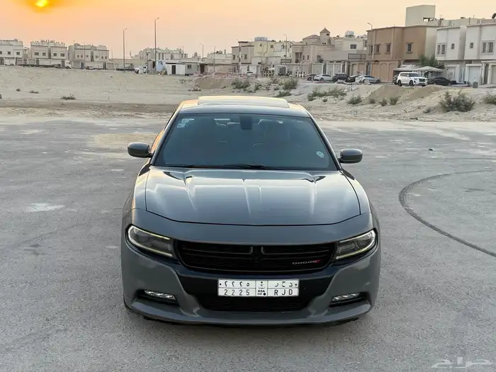 دوج تشارجر 2018 5