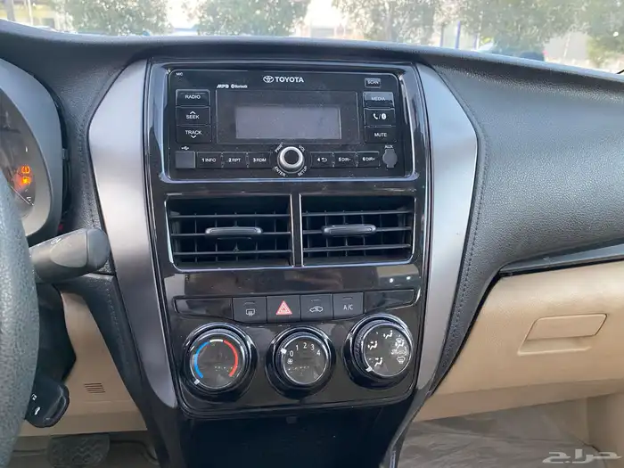 تويوتا يارس موديل 2022 نظيف عرض خاص لايفوتك 23