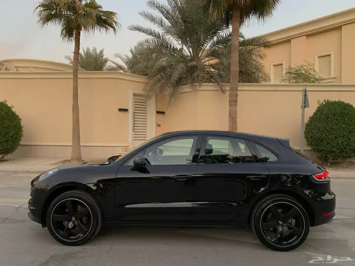 بورش ماكان موديل 2020 بحالة الوكاله 19