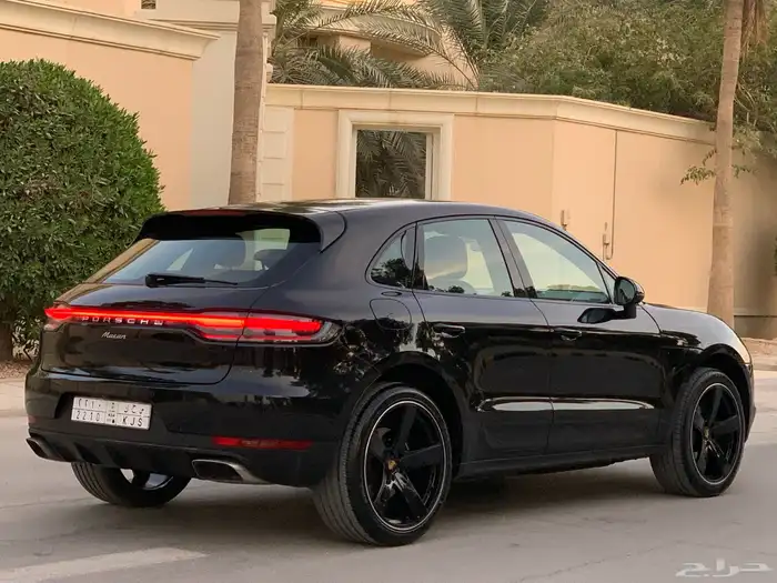 بورش ماكان موديل 2020 بحالة الوكاله 8