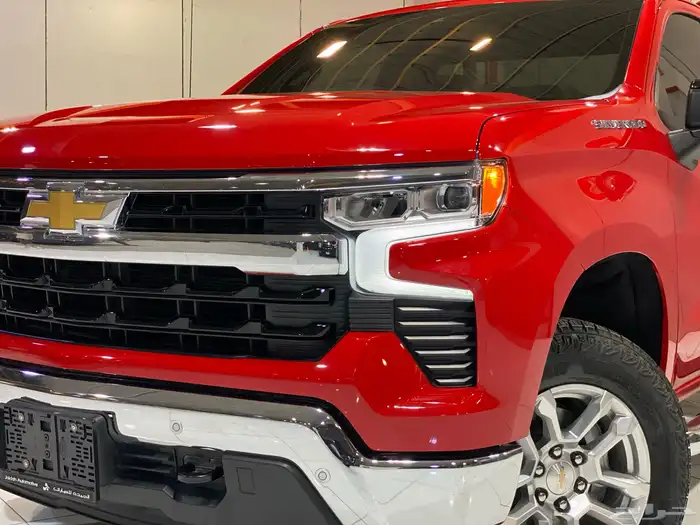 شفورلية سلفرادو 2024بحالة ممتازة جدا جدا 2