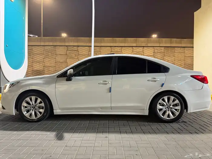 سوبارو ليجاسي 2015 فل كامل 11