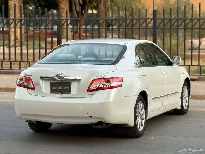 تويوتا كامري 2010 8