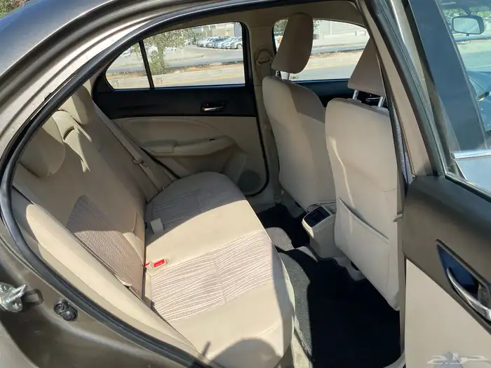 سوزوكي ديزاير فل 2023 متوفر مجموعة نظيف 7