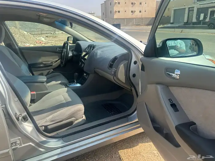 للبيع التيما 2010 6