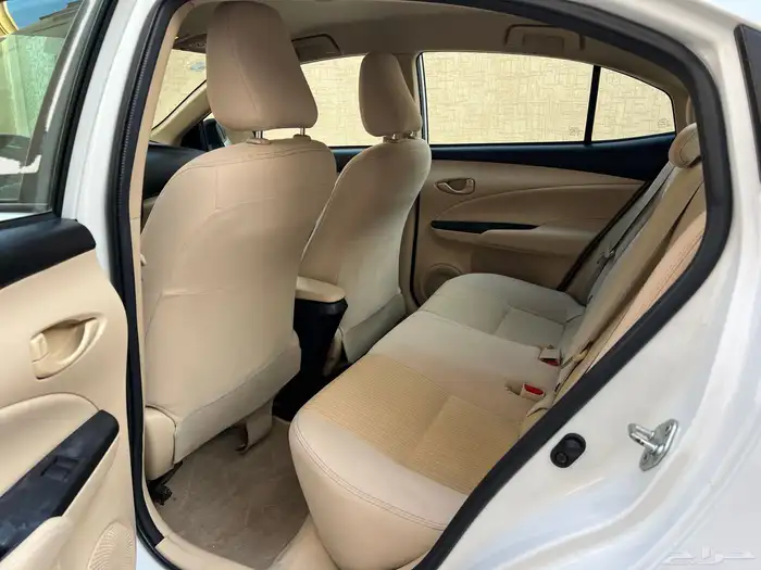 تويوتا يارس 2021 شبه جديد 10