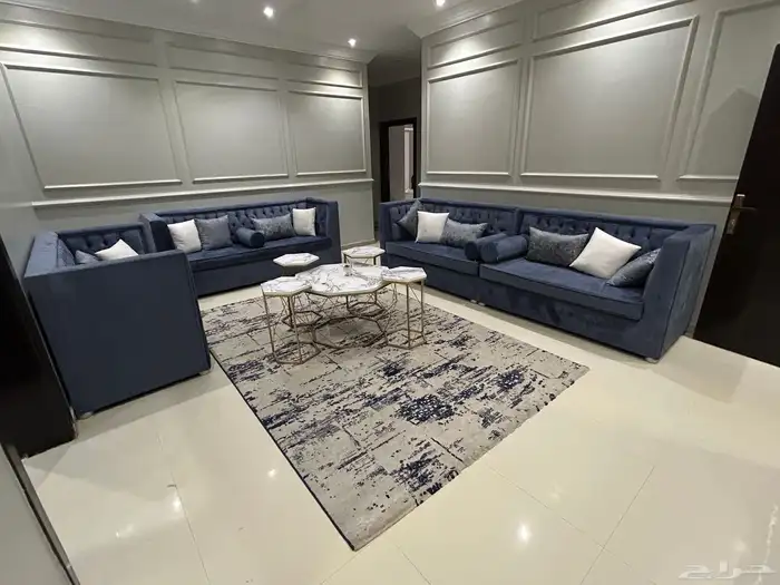 كنب صاله وجلسه ارضيه بدون الفرشه نظيف مره 2