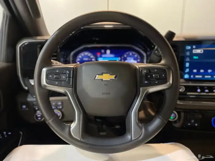 شفورلية سلفرادو 2024بحالة ممتازة جدا جدا 8