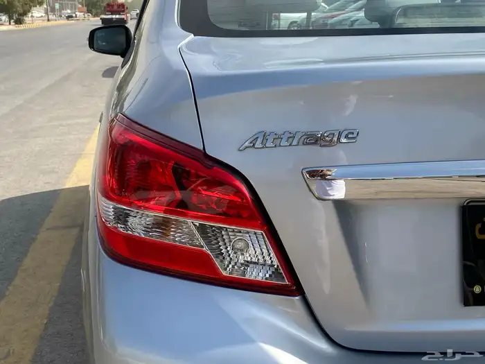 ميتسوبيشي اتراج 2021 سياره نظيف للمستخدم 7