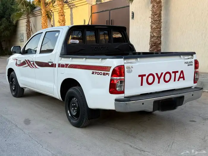 تويوتا هايلوكس 2013 GLX سعودي نظيفه جدا 7