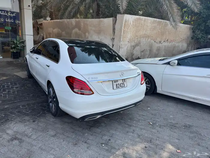 مرسيدس300c2018 4