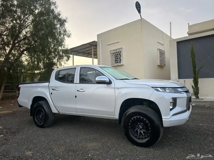 للتنازل ونيت ميتسوبيشي L200 موديل 2021 ( متبقي 5 اشهر فقط) 1