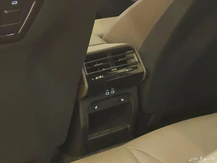 بي ام دبليو 520 2024 10