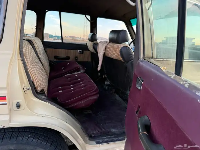 صالون 85 مجدد ومفحوص وعلي الشرط 16