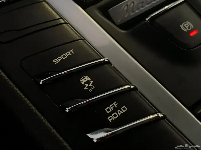 بورش ماكان موديل 2020 بحالة الوكاله 40