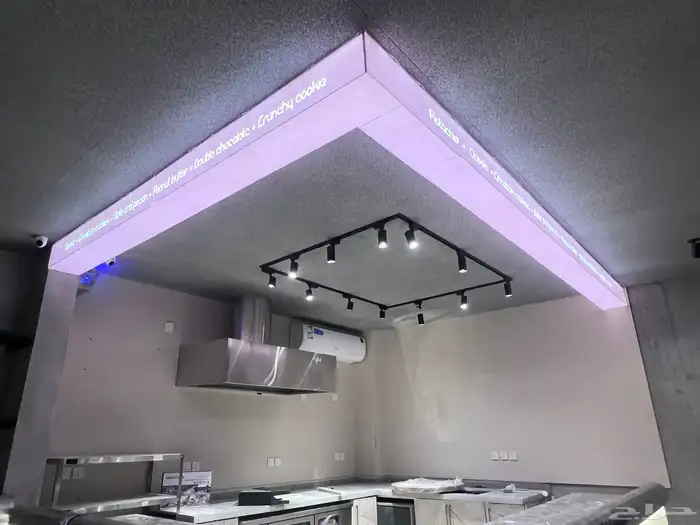 تنفيذ كافة انواع اللوحات المضيئة والمطبوعات والدروع 2